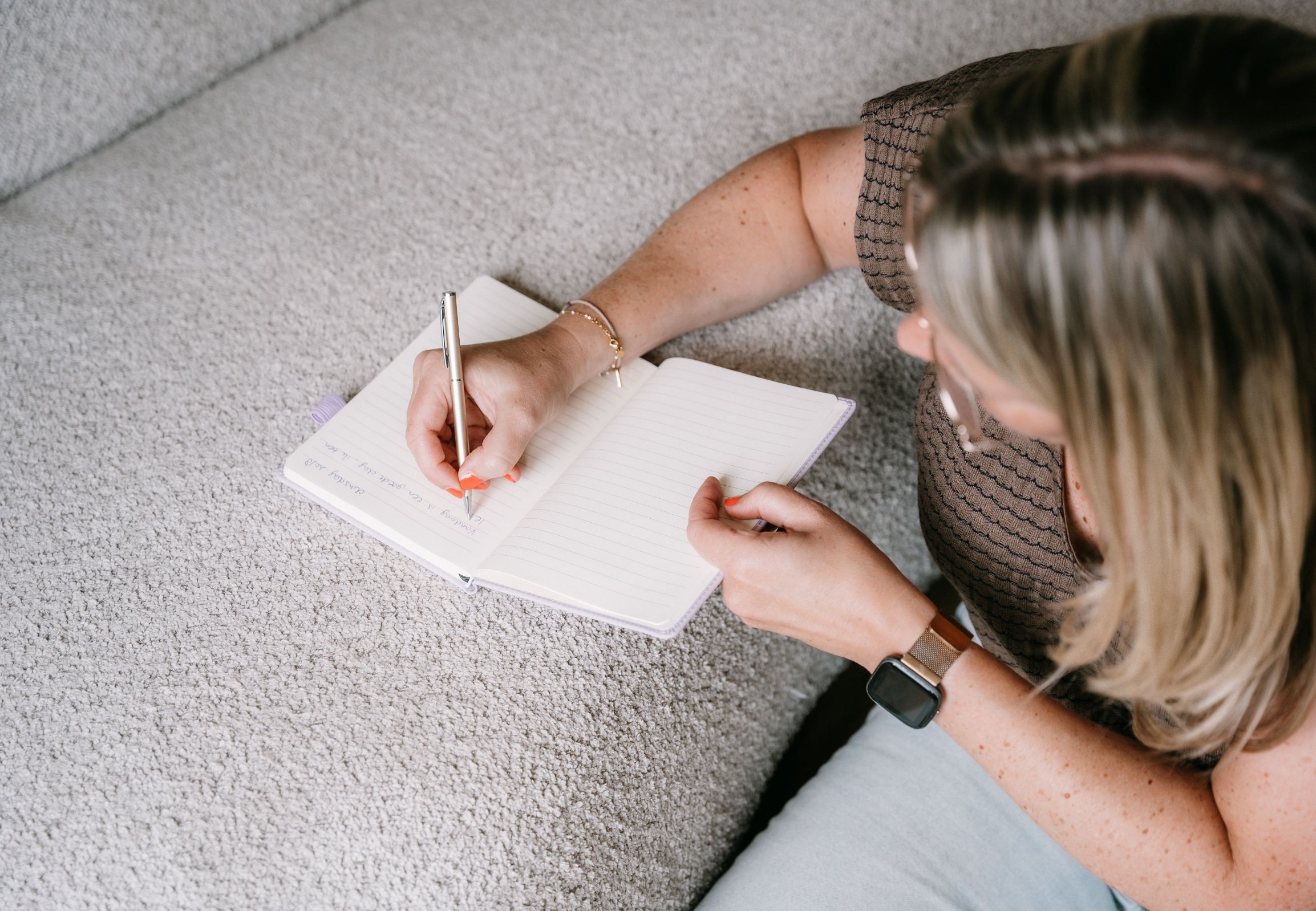 Business photo created by freepik free style dream brand girl